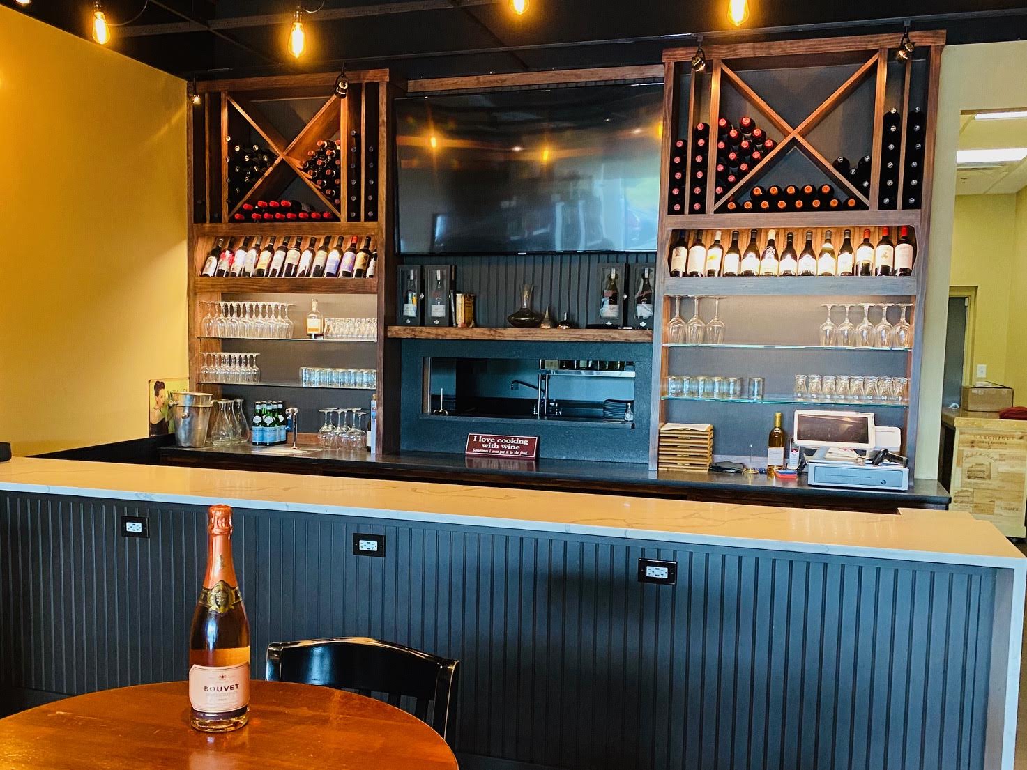Ashburn Wine Shop adds new wine bar and kitchen The Burn