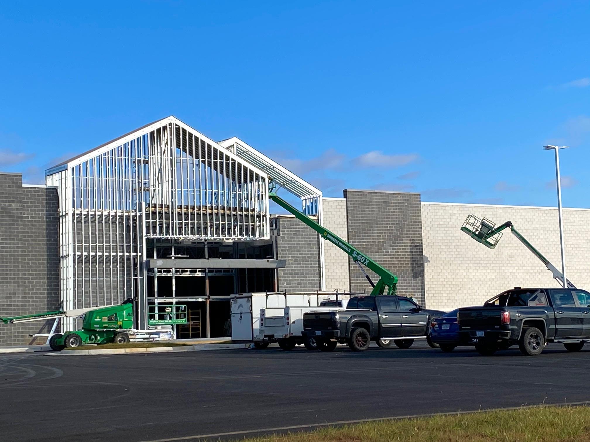 Construction resumes on Leesburg's huge At Home store The Burn