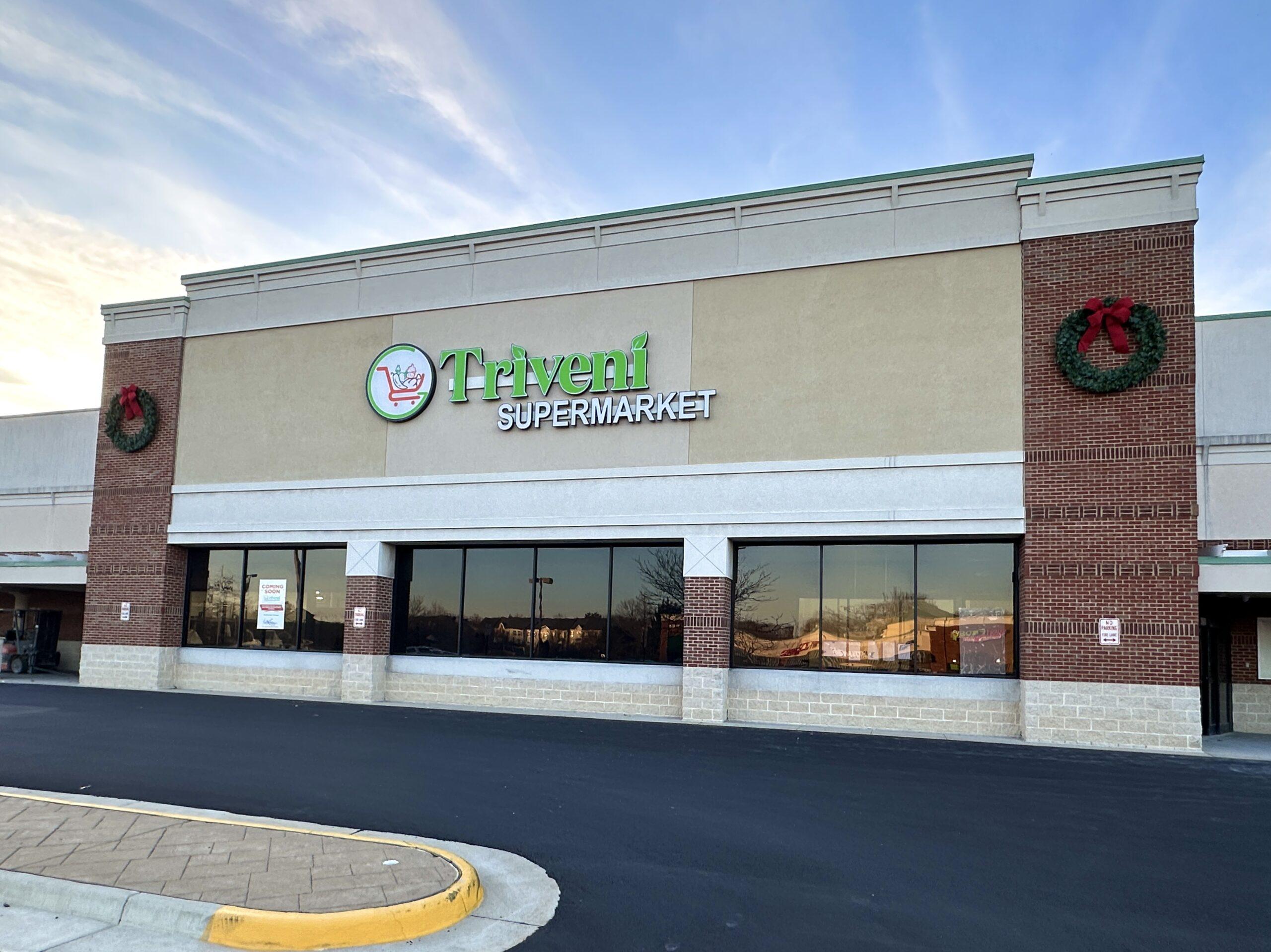 Sign goes up at Loudoun’s new Triveni Supermarket The Burn