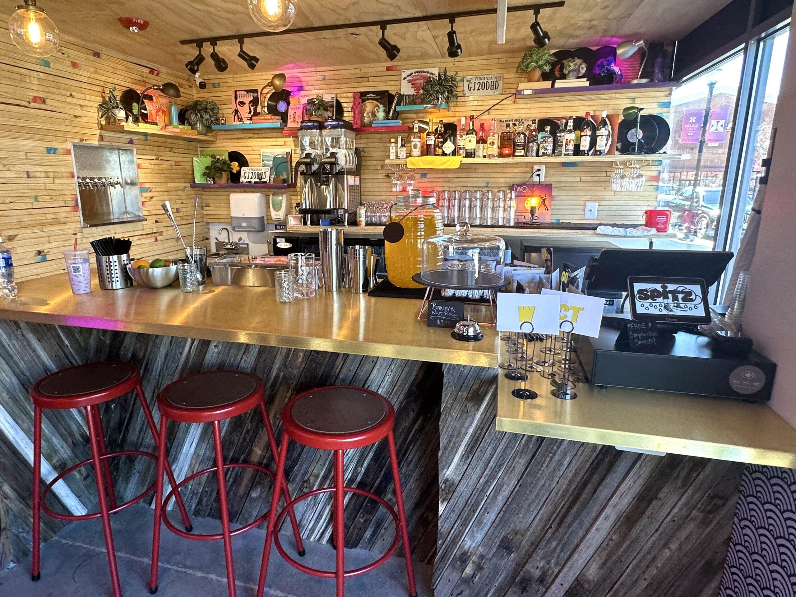 Spitz in Leesburg holds ribbon cutting ahead of grand opening